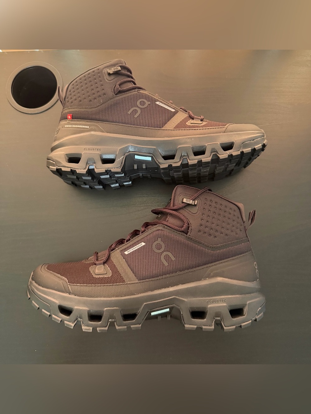 On Running Cloudrock Waterproof